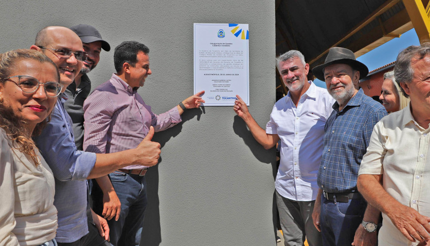 Governador em exercício, Amélio Cayres, entrega obras em escolas de Augustinópolis, avaliadas em R$ 3 milhões