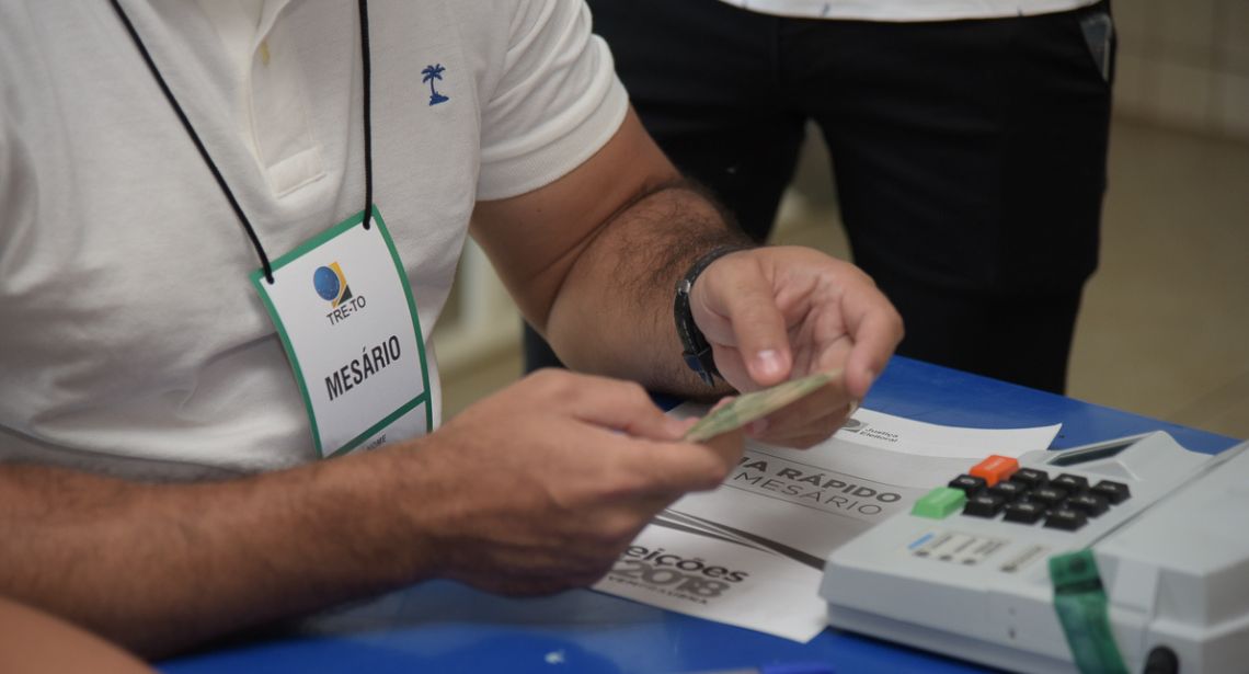 TRE-TO dá orientações a quem já foi mesário no Tocantins e pode ser chamado para atuar novamente neste ano