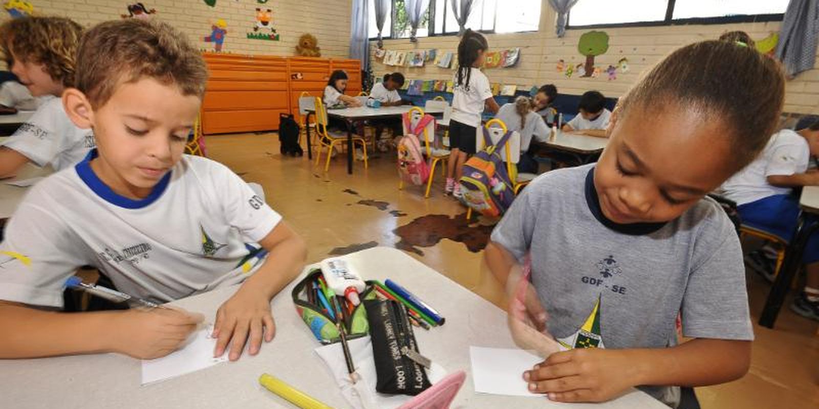 Brasil aumenta investimento público em educação