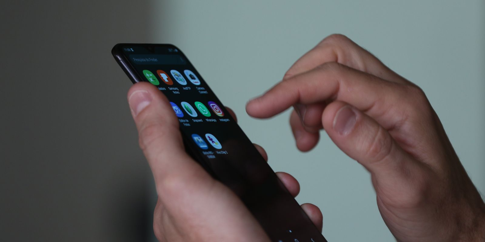 Proibição dos celulares em salas de aula SP: como era, como ficou